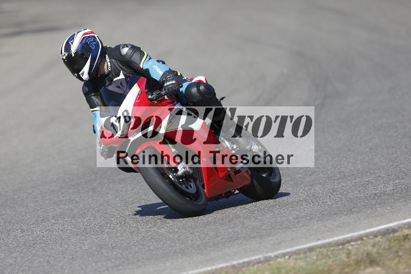 /36 08.08.2026  Pluess Motosport ADR/Einsteiger/178
